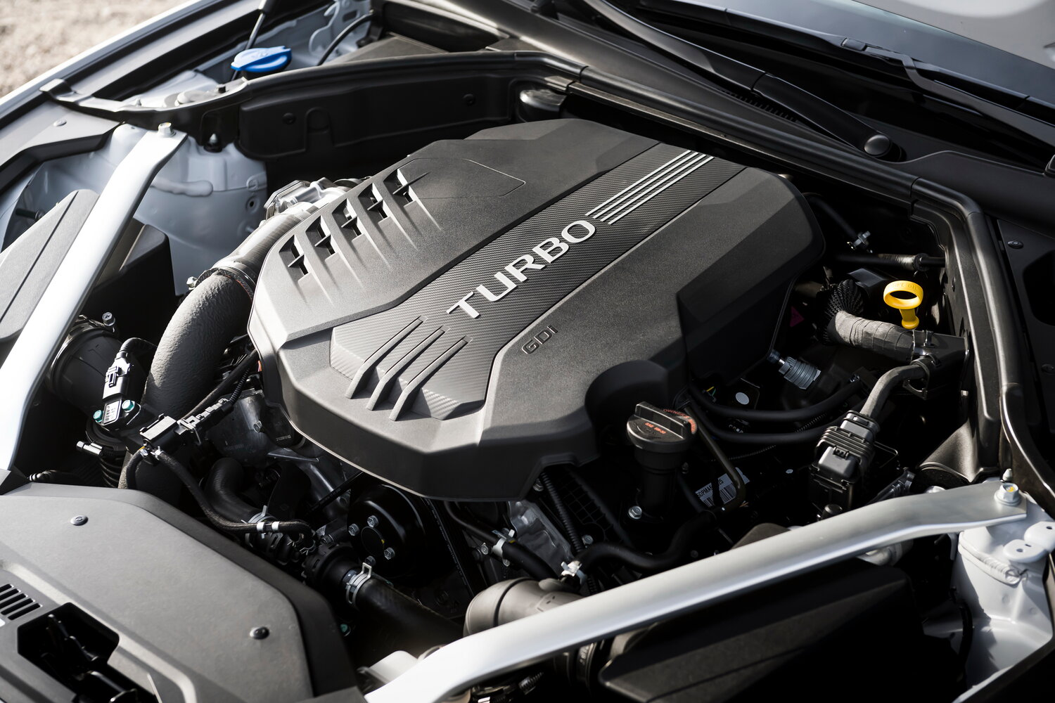 Genesis G70 Gasoline 2.0T 4WD