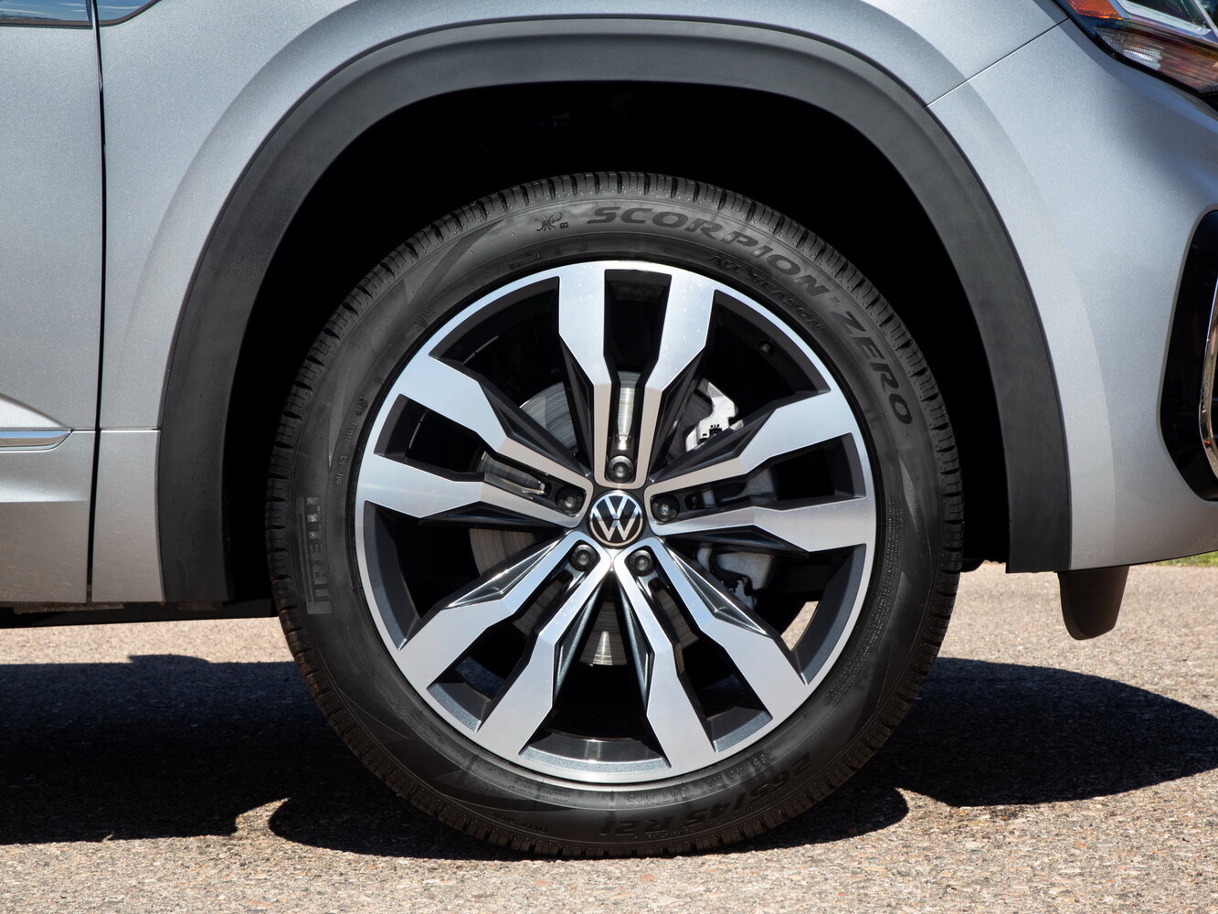 Volkswagen Teramont — справочные фотографии комплектации, Диск