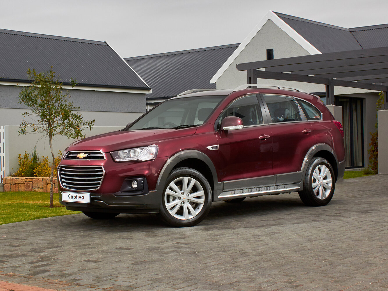 Chevrolet Captiva 2WD LTZ