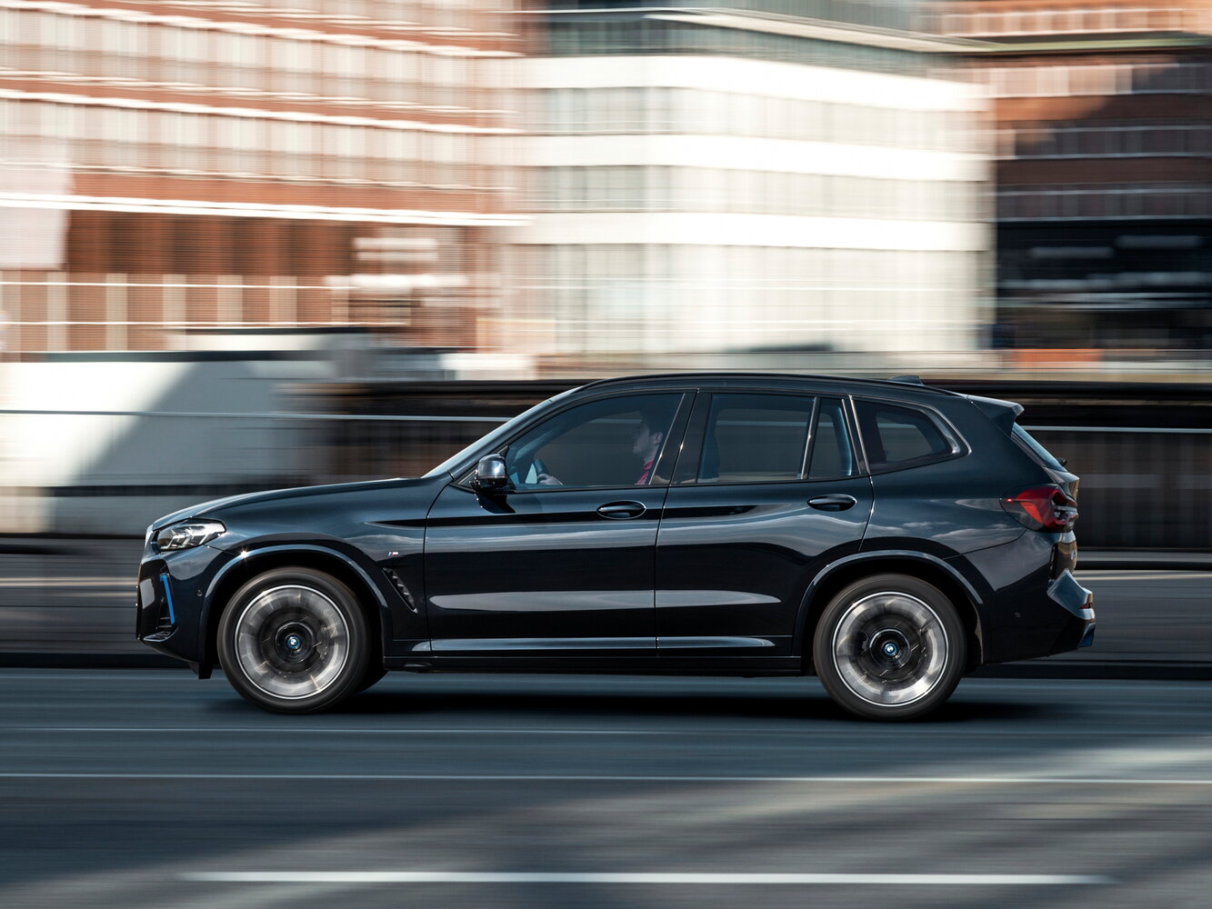 BMW iX3 M Sport