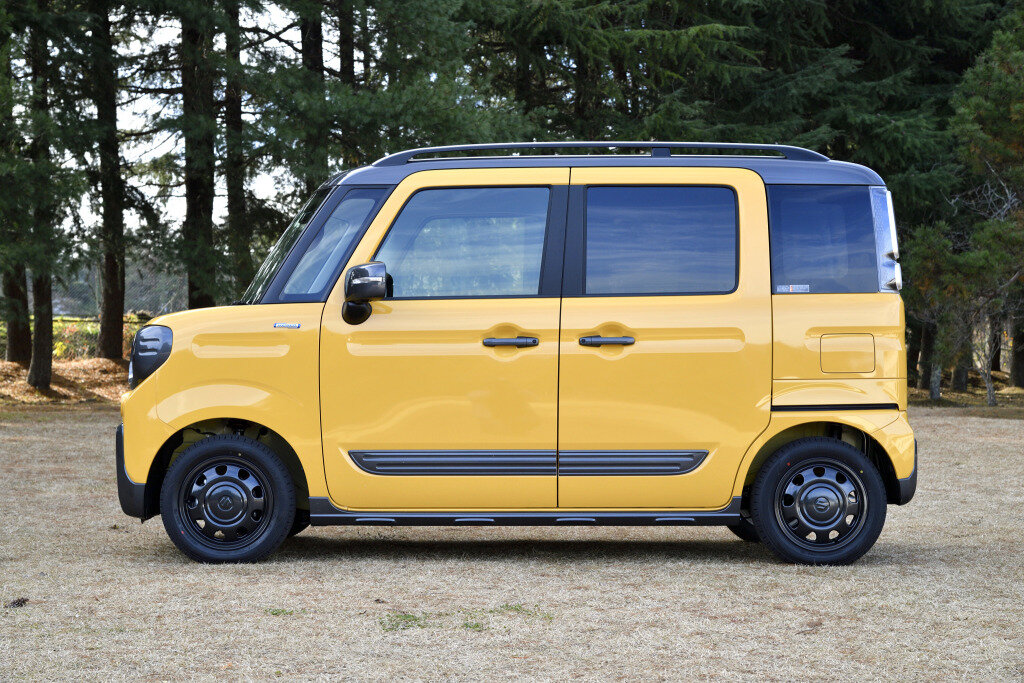 Suzuki Spacia GS