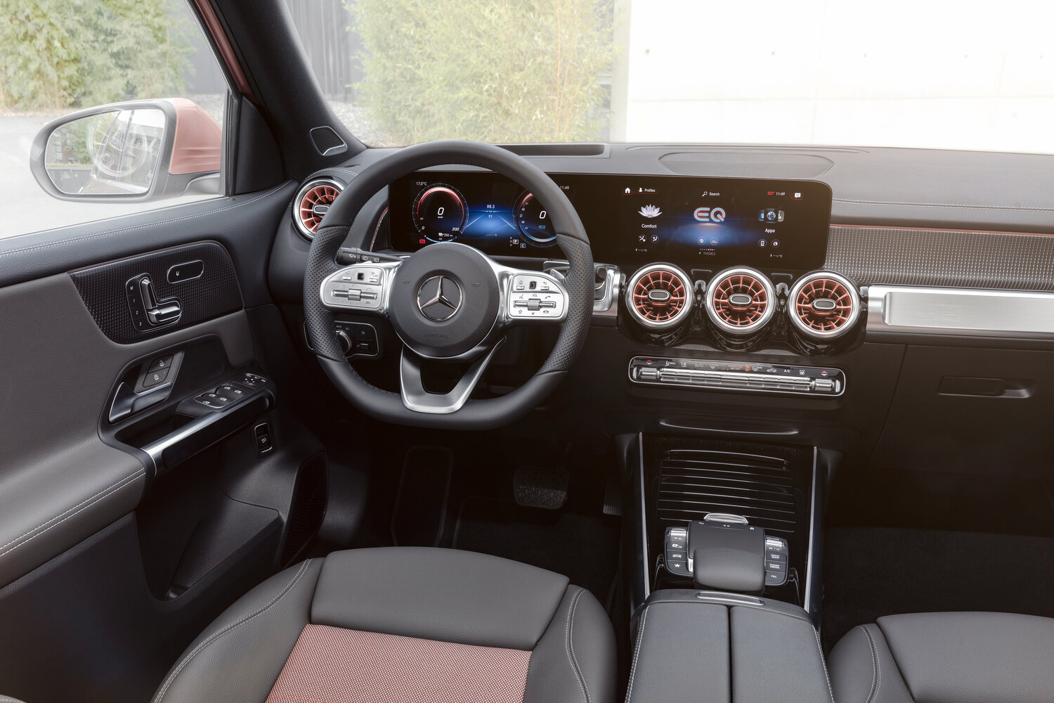 Mercedes-Benz EQB X243 EQB300 4MATIC