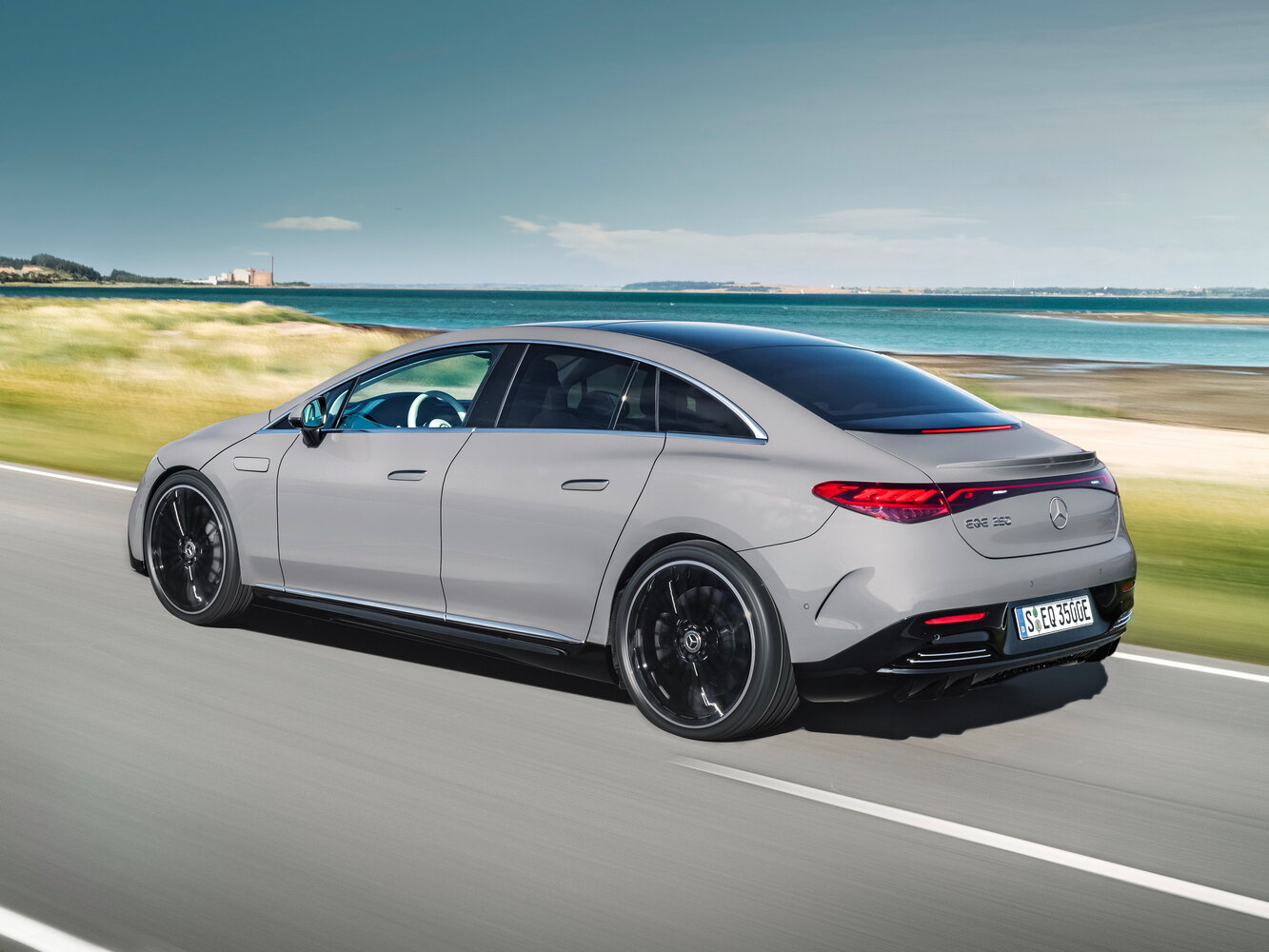 Mercedes-Benz EQE V295 EQE350+