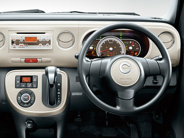 Daihatsu Mira Cocoa X