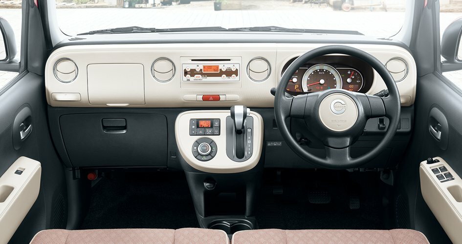 Daihatsu Mira Cocoa X
