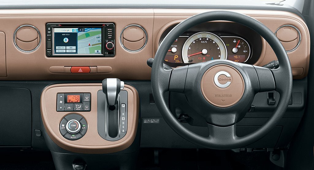 Daihatsu Mira Cocoa X