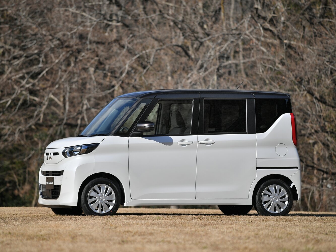 Mitsubishi eK Space T