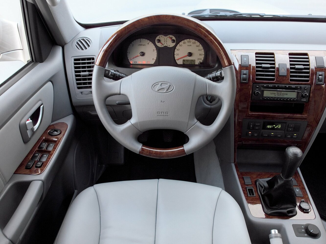 Hyundai Terracan High