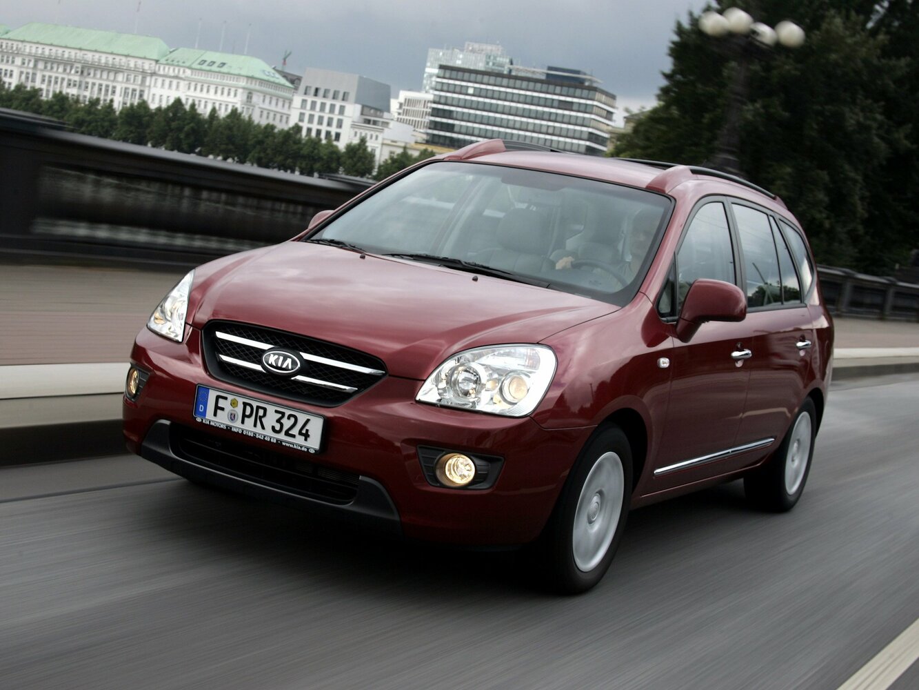 Kia Carens High