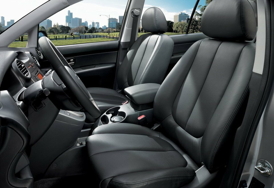 Kia Carens High