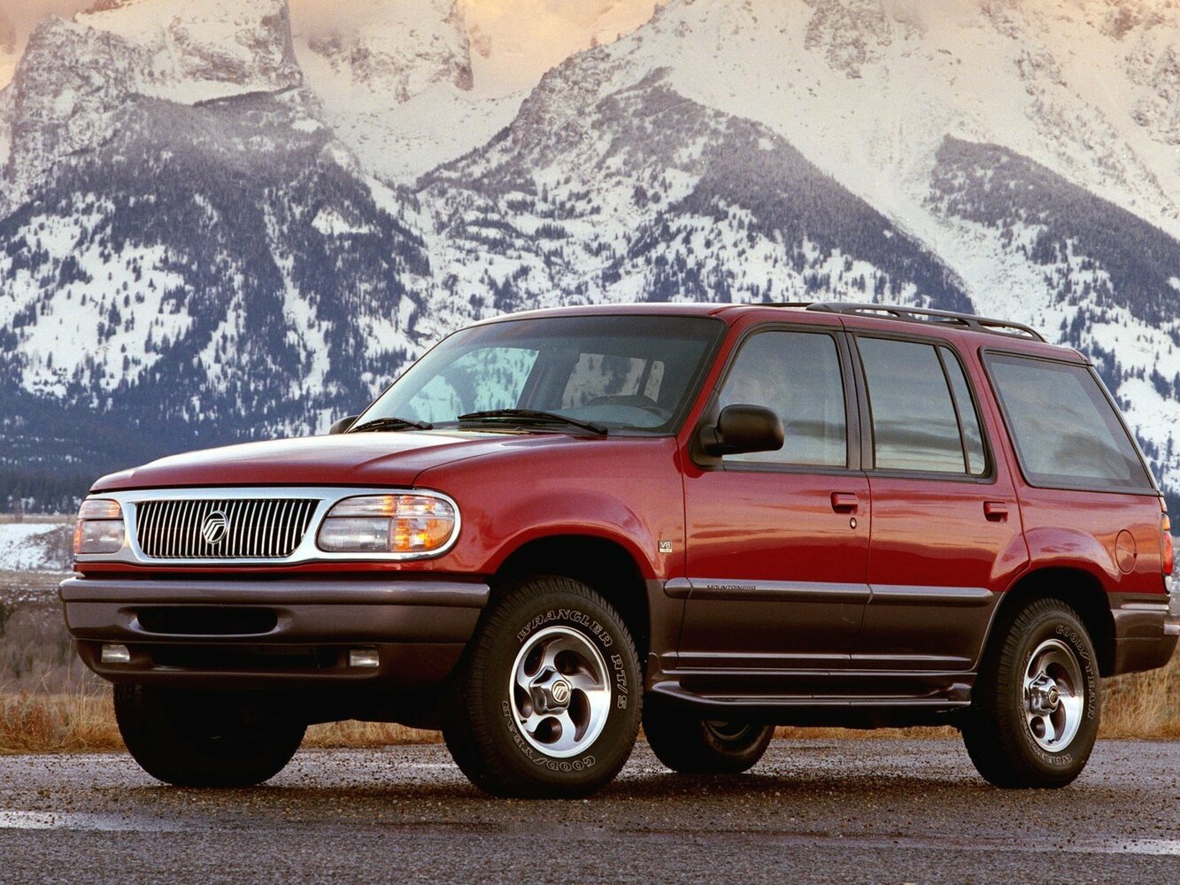 Mercury Mountaineer — I поколение (1996)