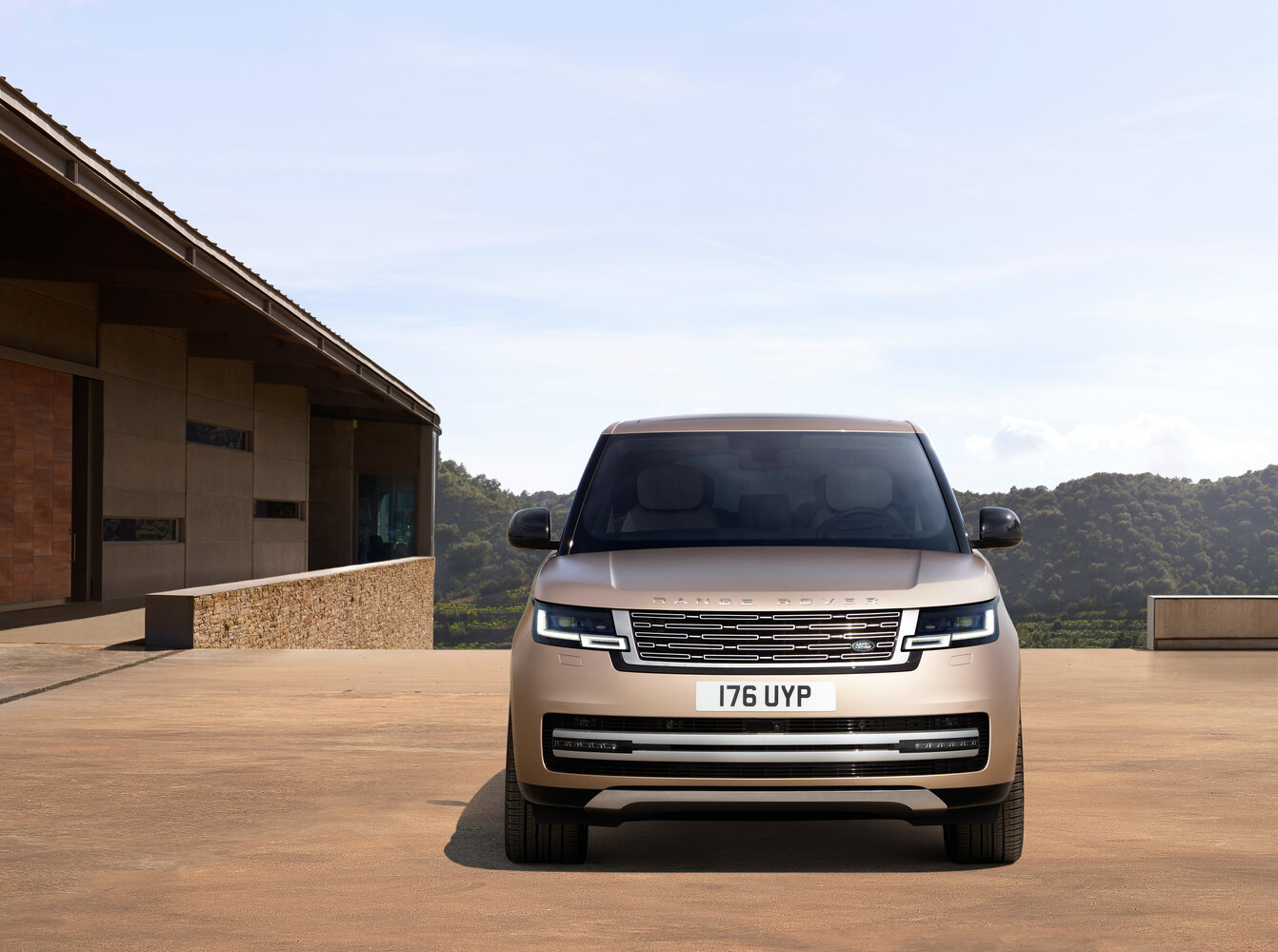 Land Rover Range Rover P530 AB LWB
