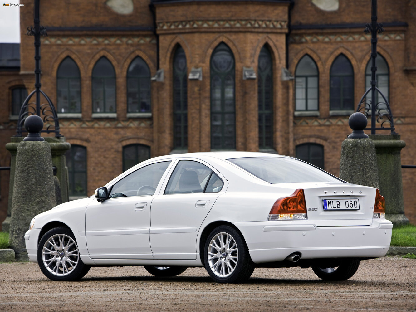 Volvo S60