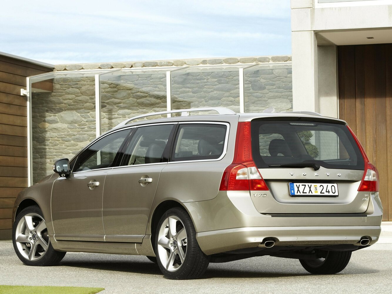Volvo V70