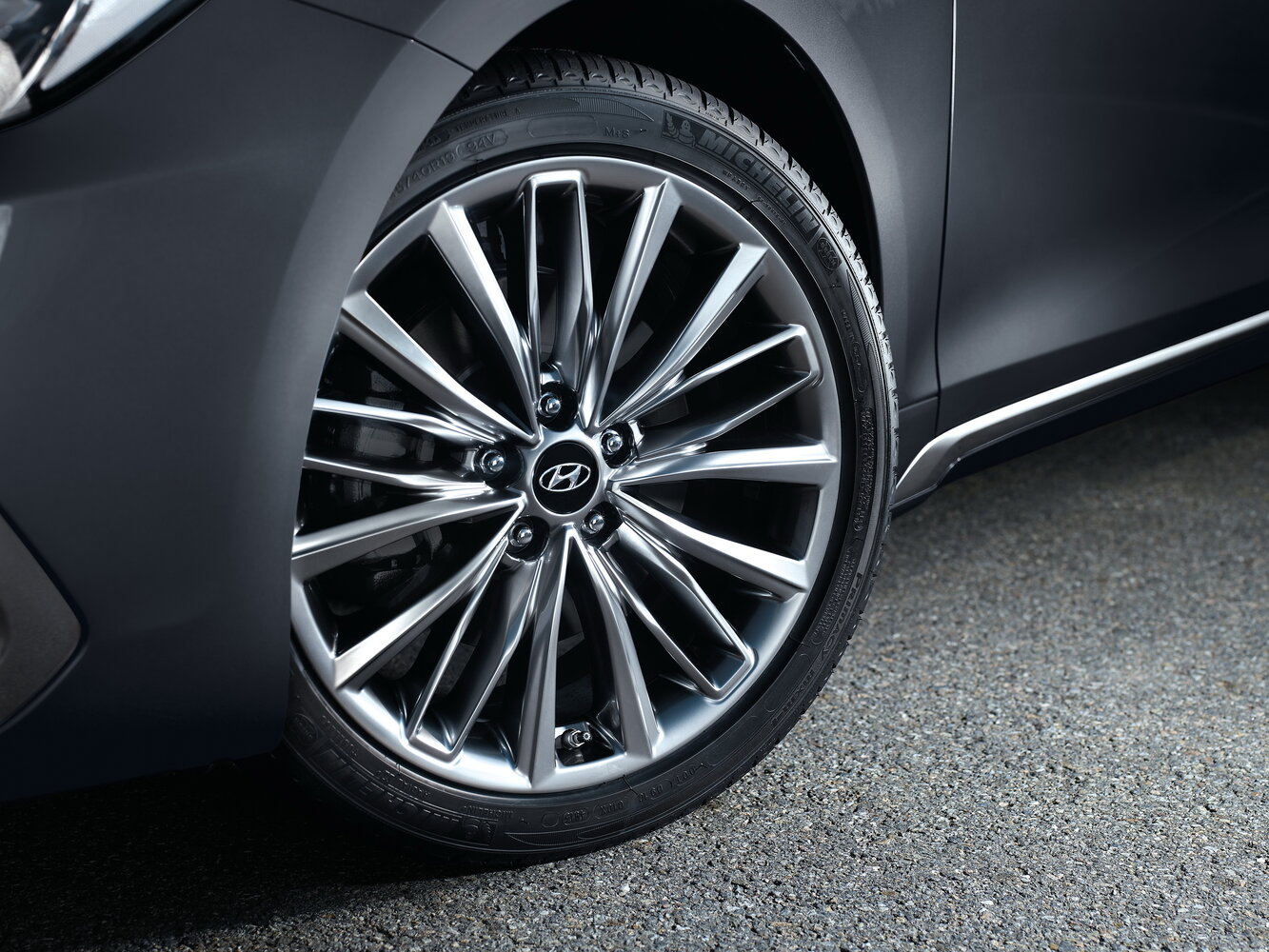 Hyundai Grandeur 3.0 LPi Modern
