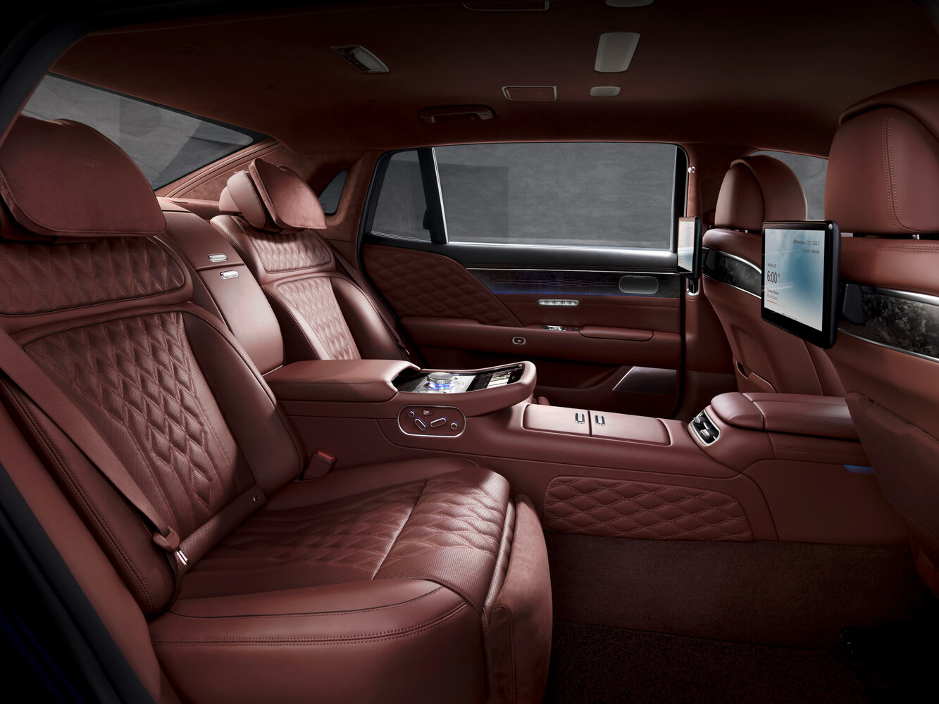 Genesis G90 Gasoline 3.5 Turbo AWD