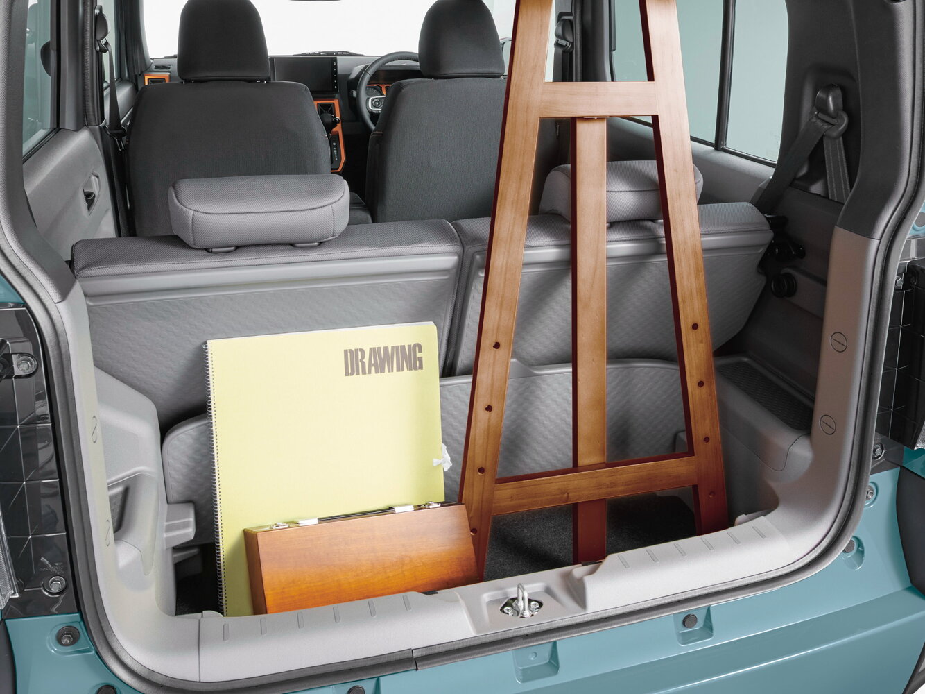 Daihatsu Taft — справочные фотографии комплектации, Багажник