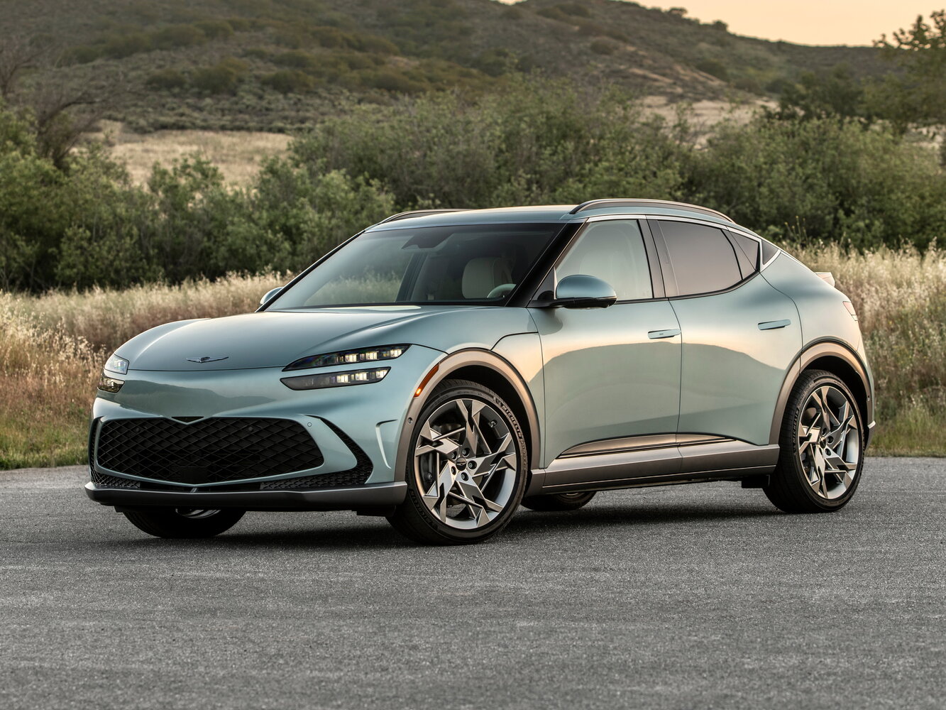 Genesis GV60 Standard