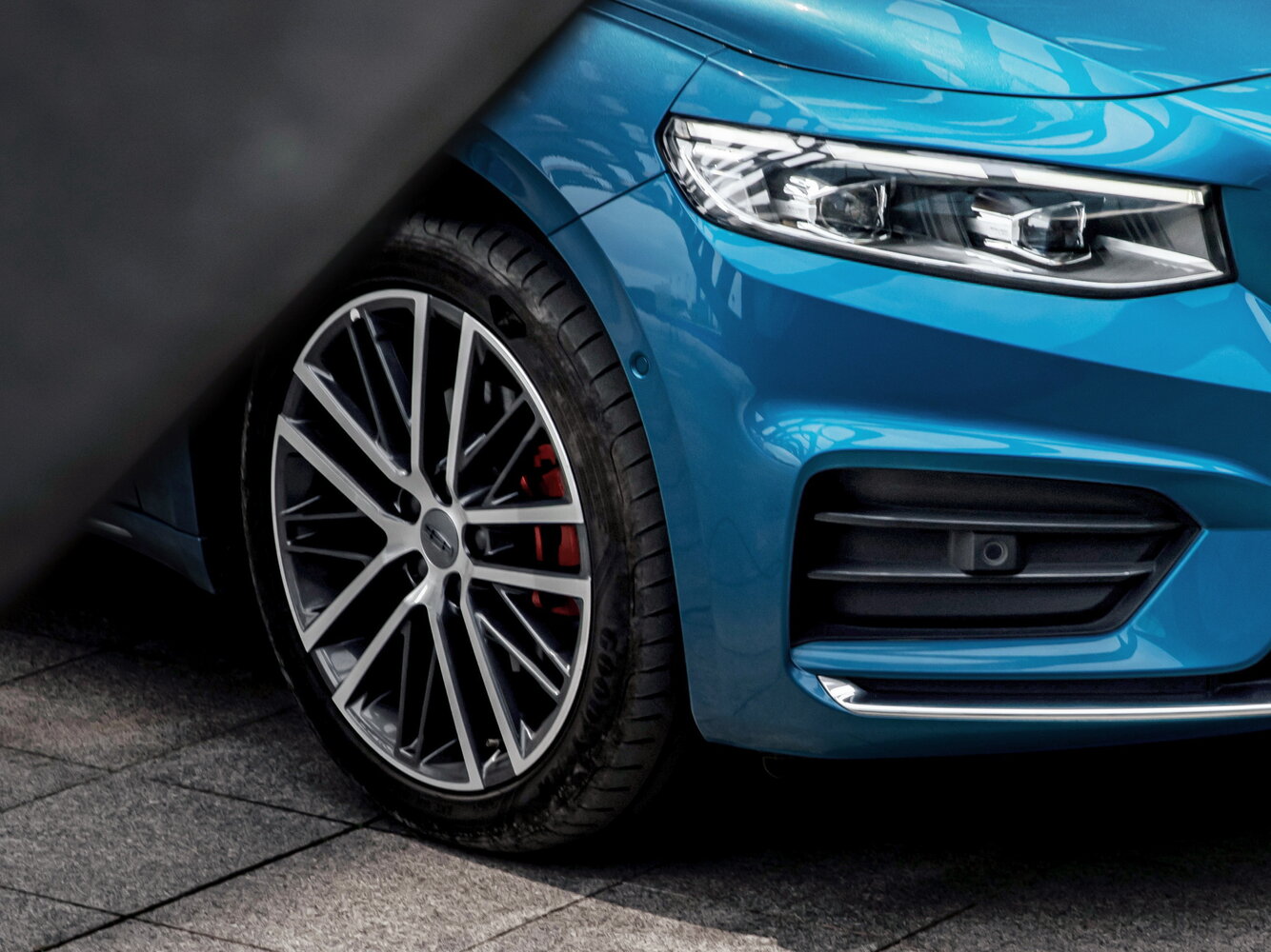 Geely Preface — справочные фотографии комплектации, Диск