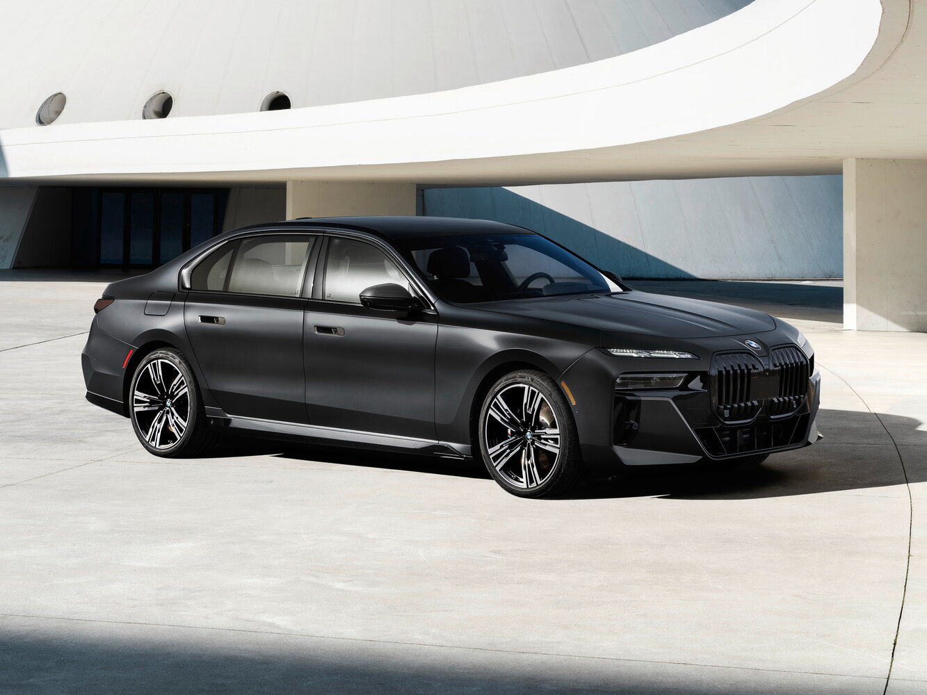 BMW 7 серии — VII (G70) (2022–2025)