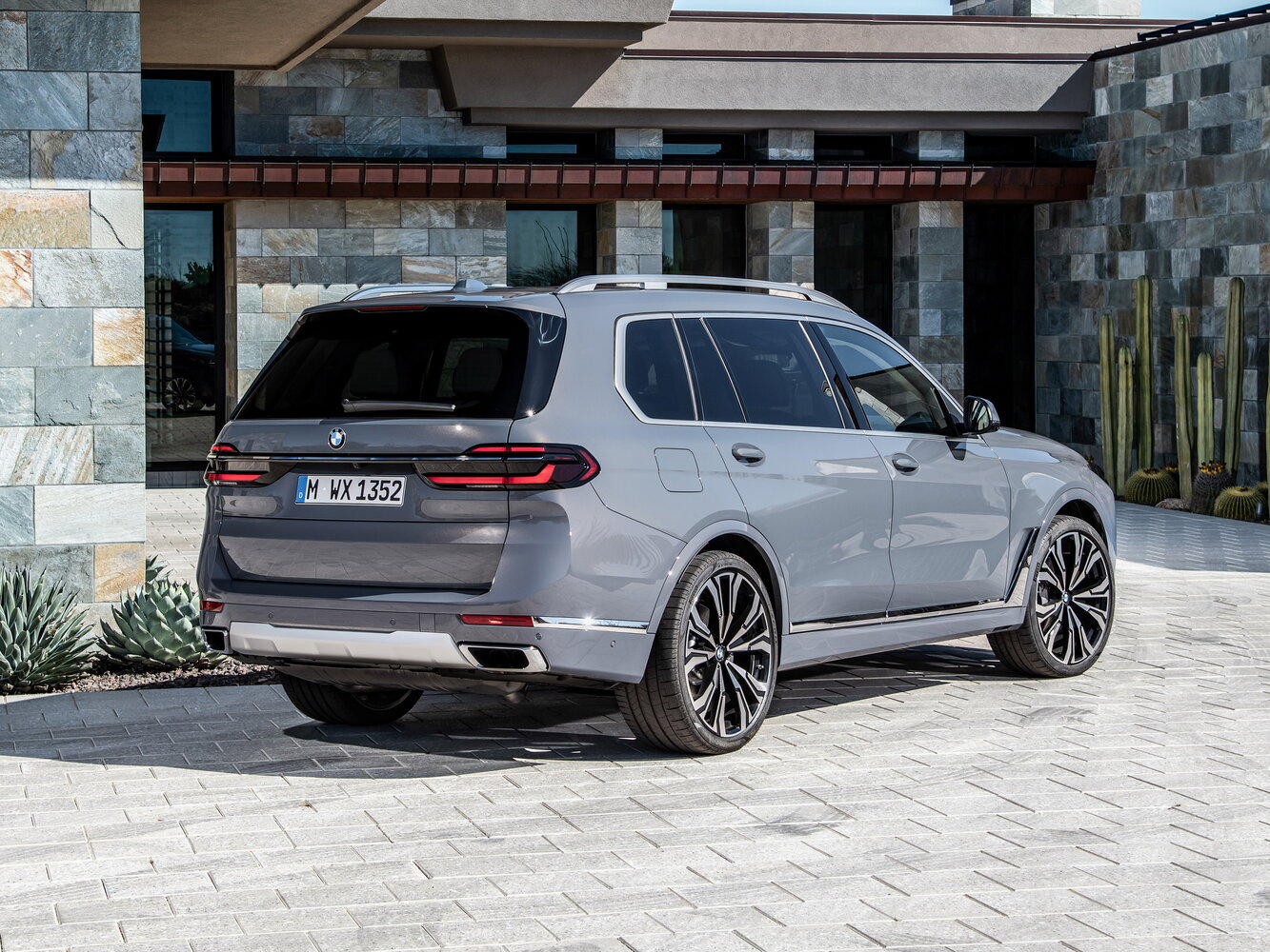 BMW X7 xDrive 40i M Sport 6