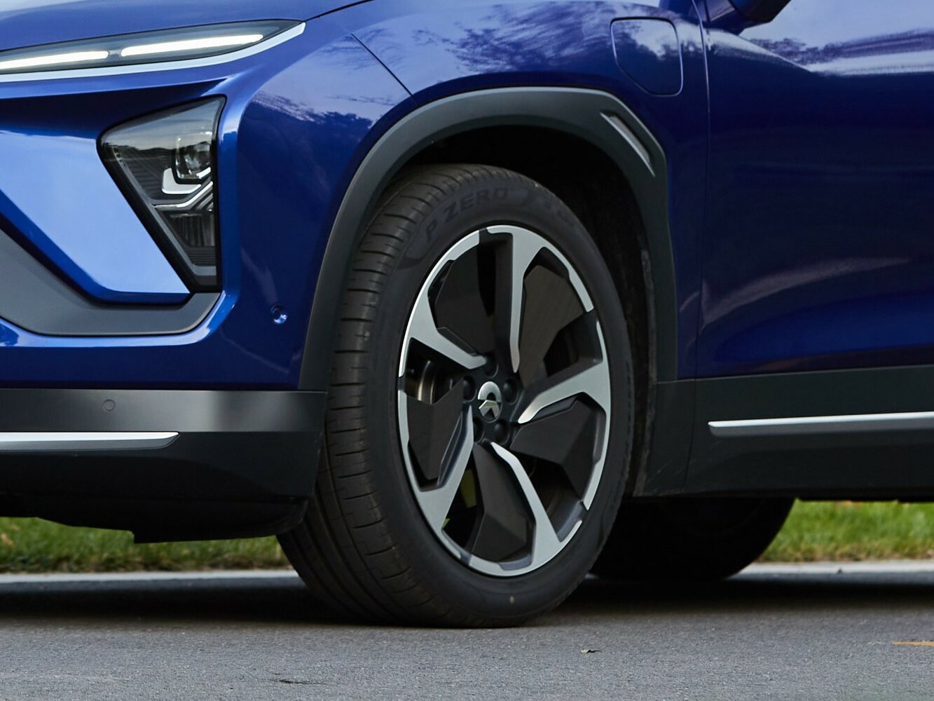 NIO EC6 — справочные фотографии комплектации, Диск