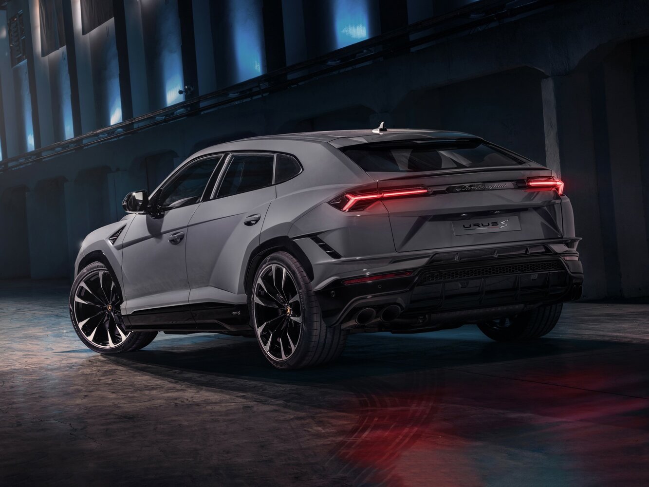 Lamborghini Urus 4.0 V8
