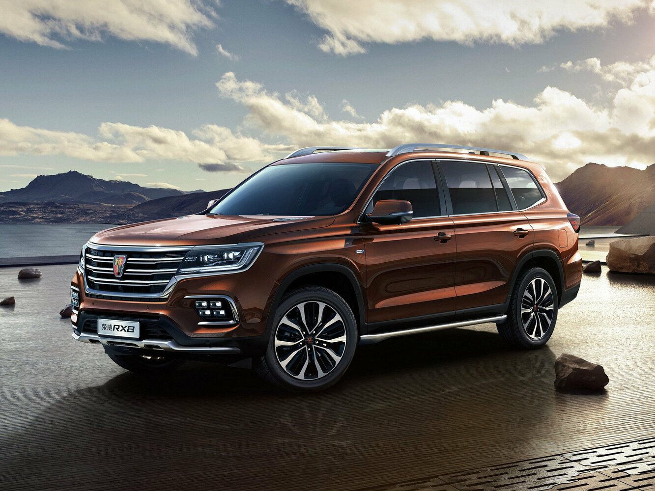 Roewe RX8 2018 30T