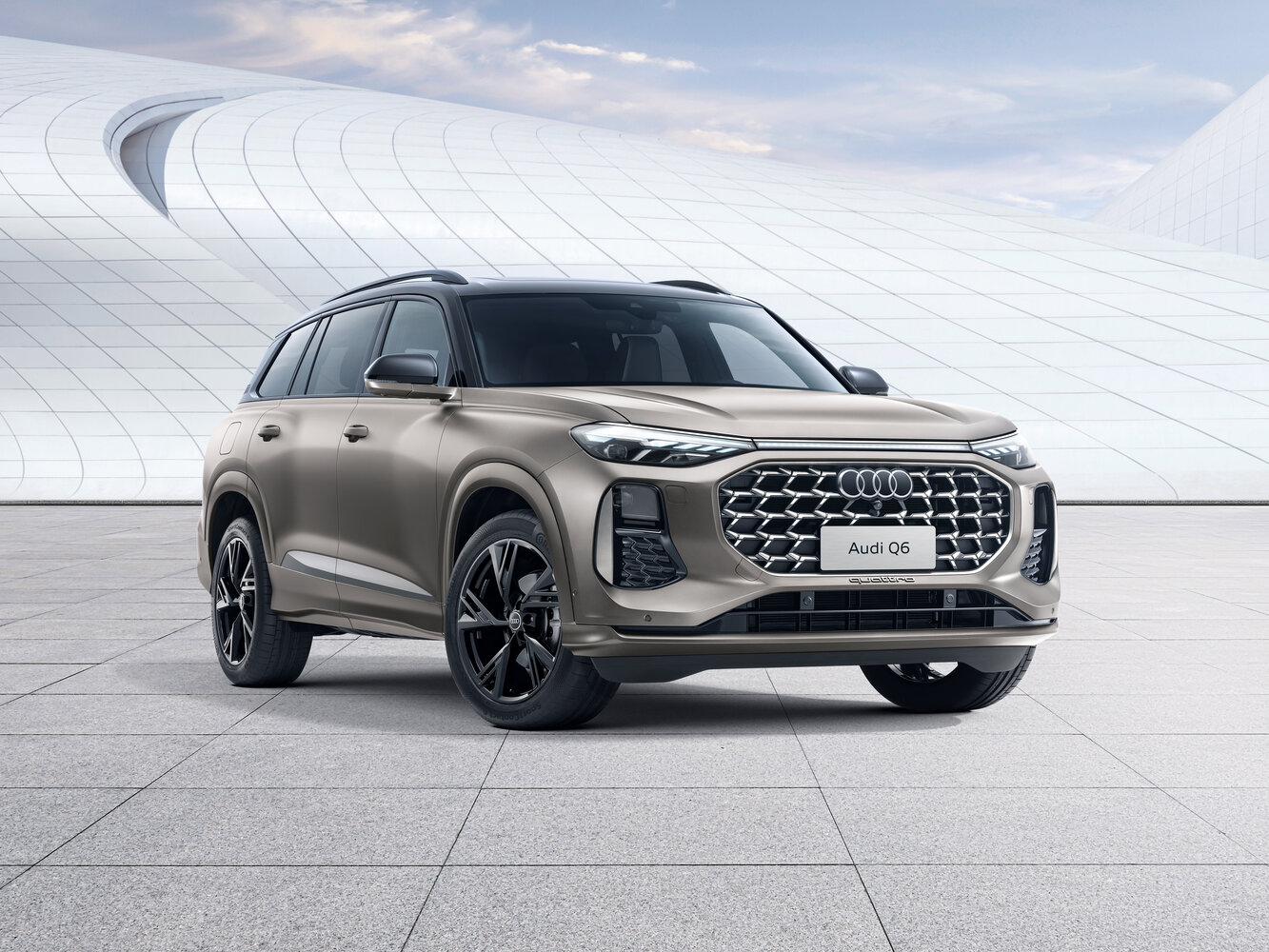 Audi Q6 2024 45 TFSI quattro 7 мест