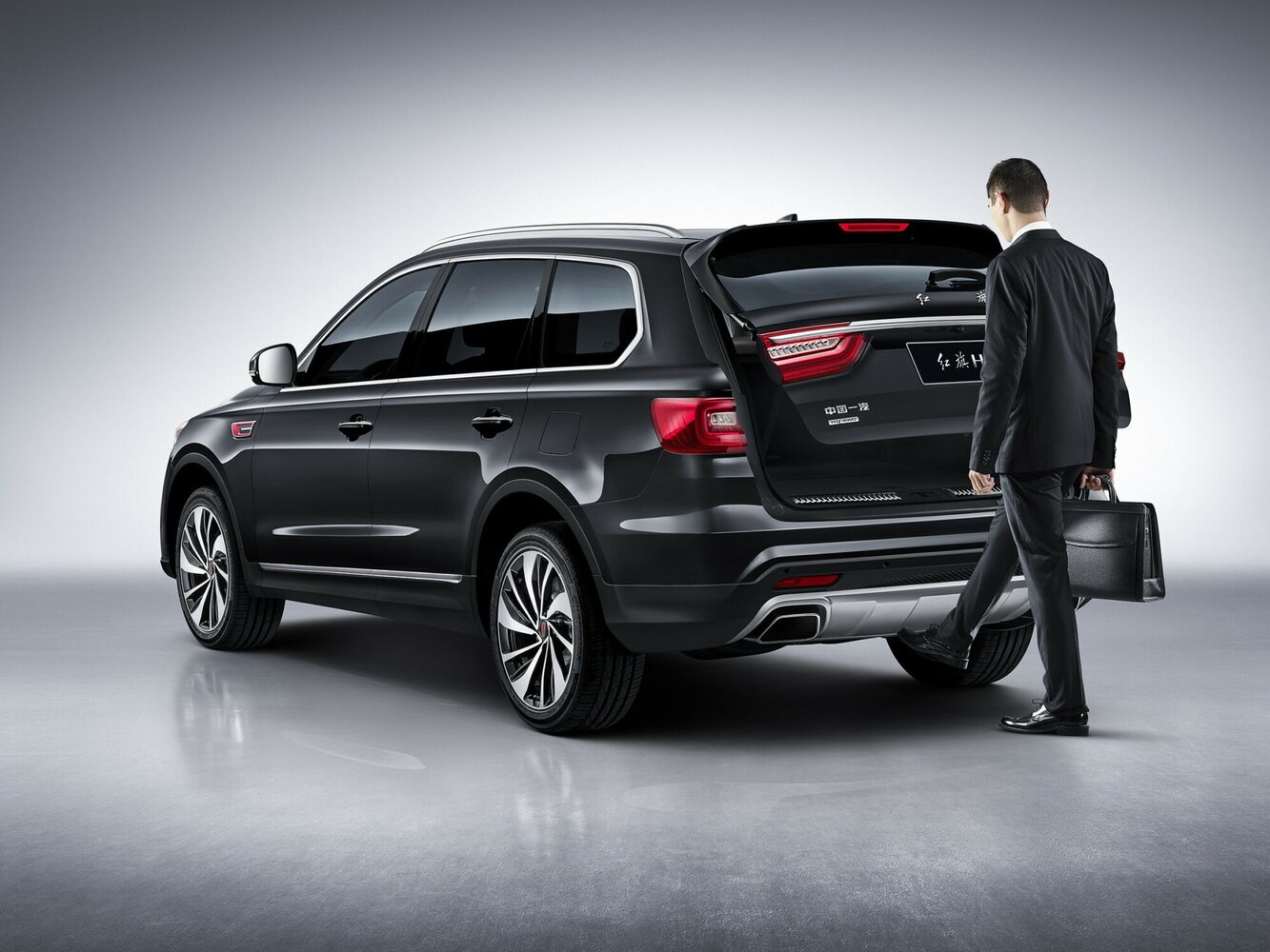Hongqi HS7 2022 2.0T DCT