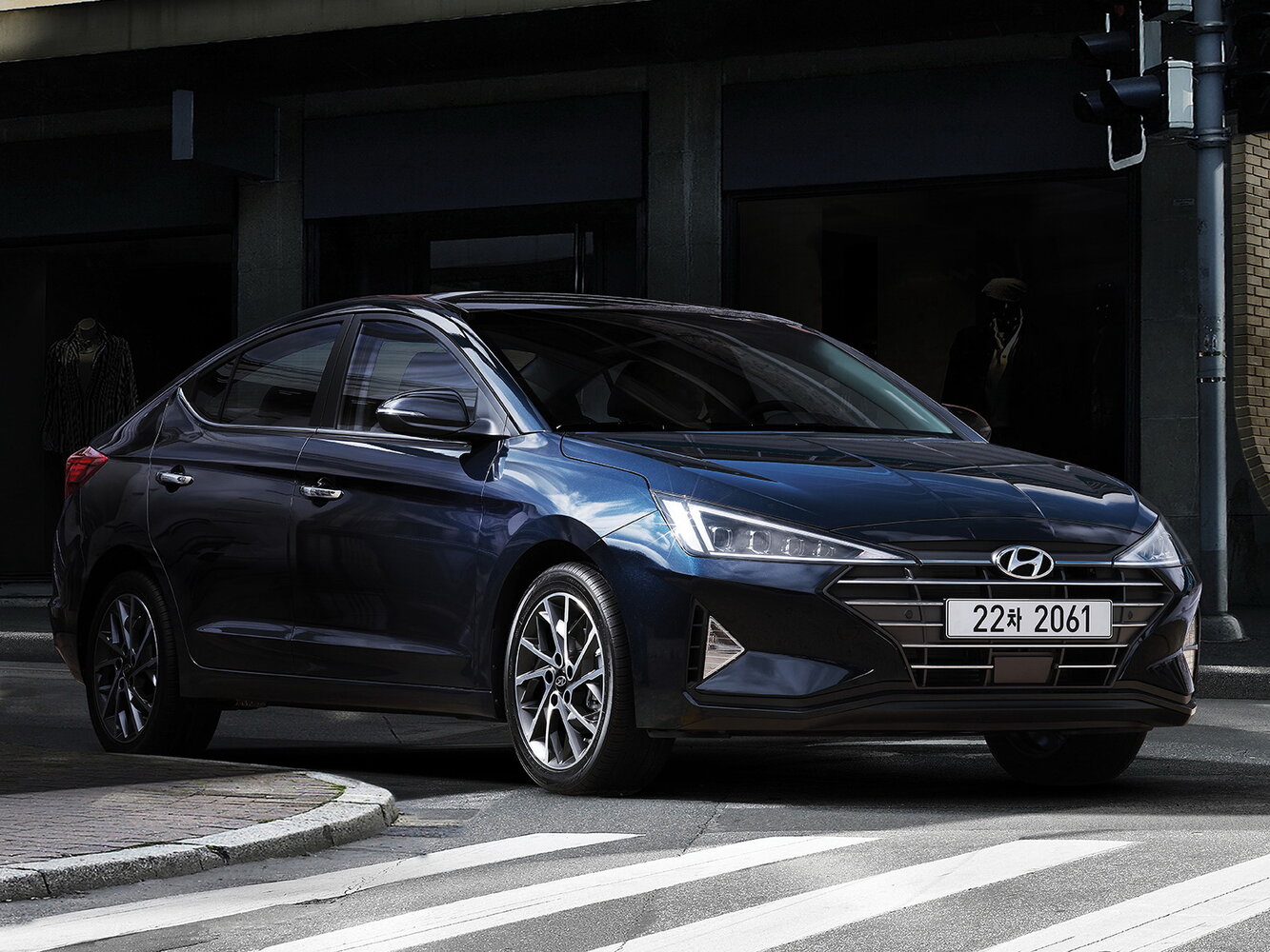 Hyundai Avante 1.6 GDI Plus