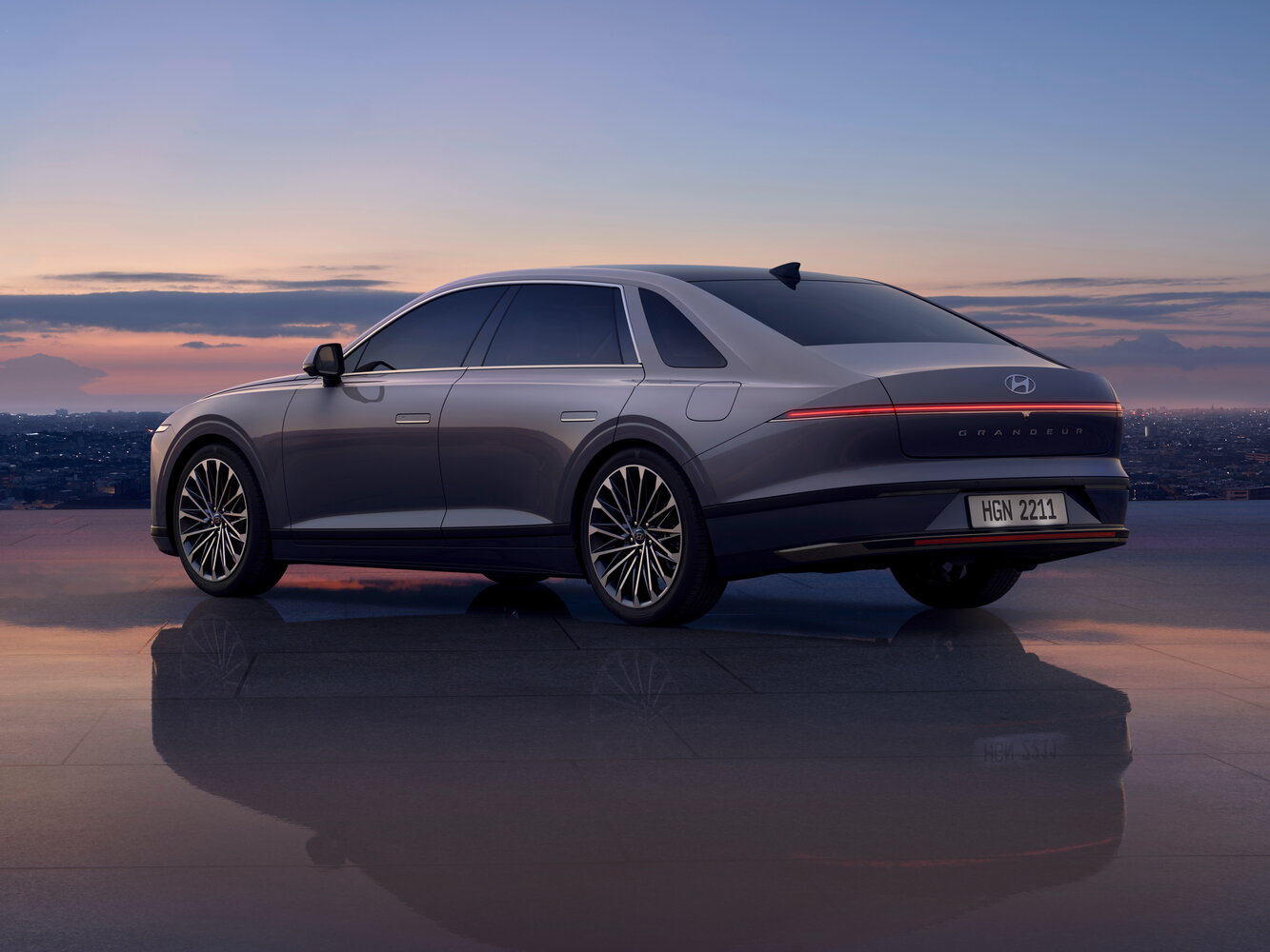 Hyundai Grandeur Premium