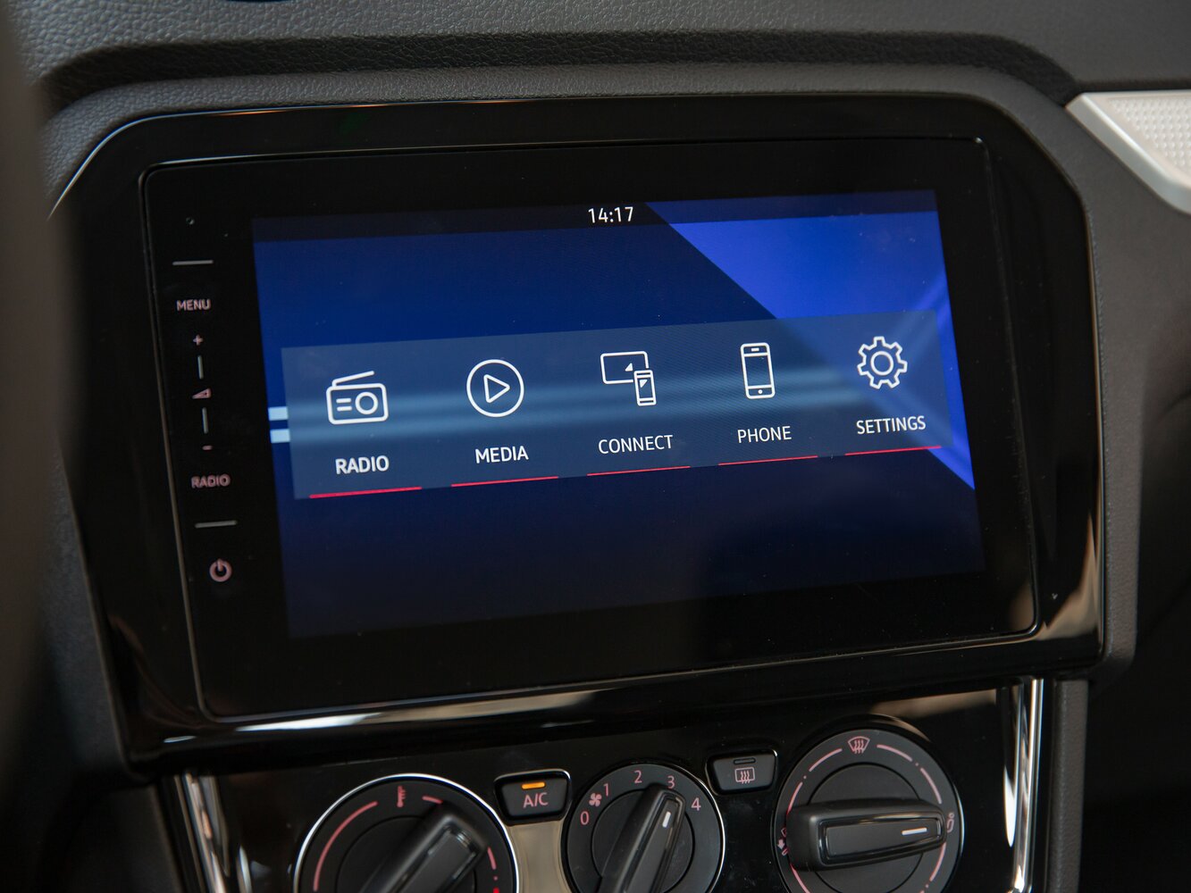 Jetta VA3 — справочные фотографии комплектации, Интерьер 2