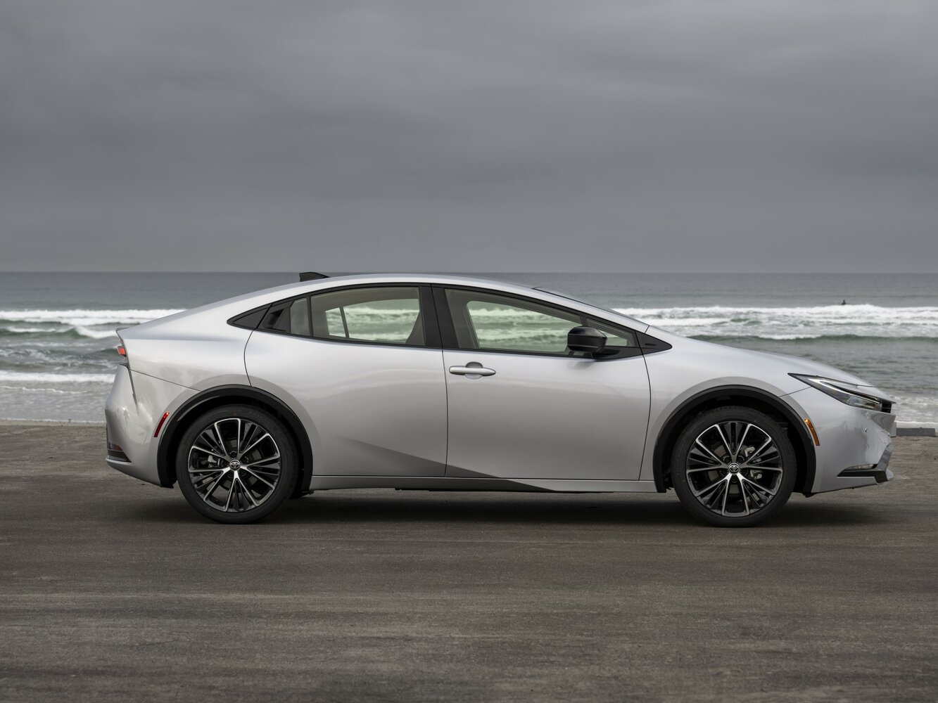 Toyota Prius 2.0 PHEV XSE