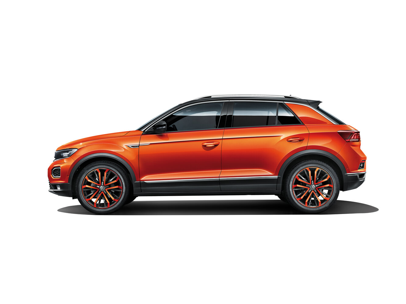 Volkswagen T-Roc — справочные фотографии комплектации, Сбоку