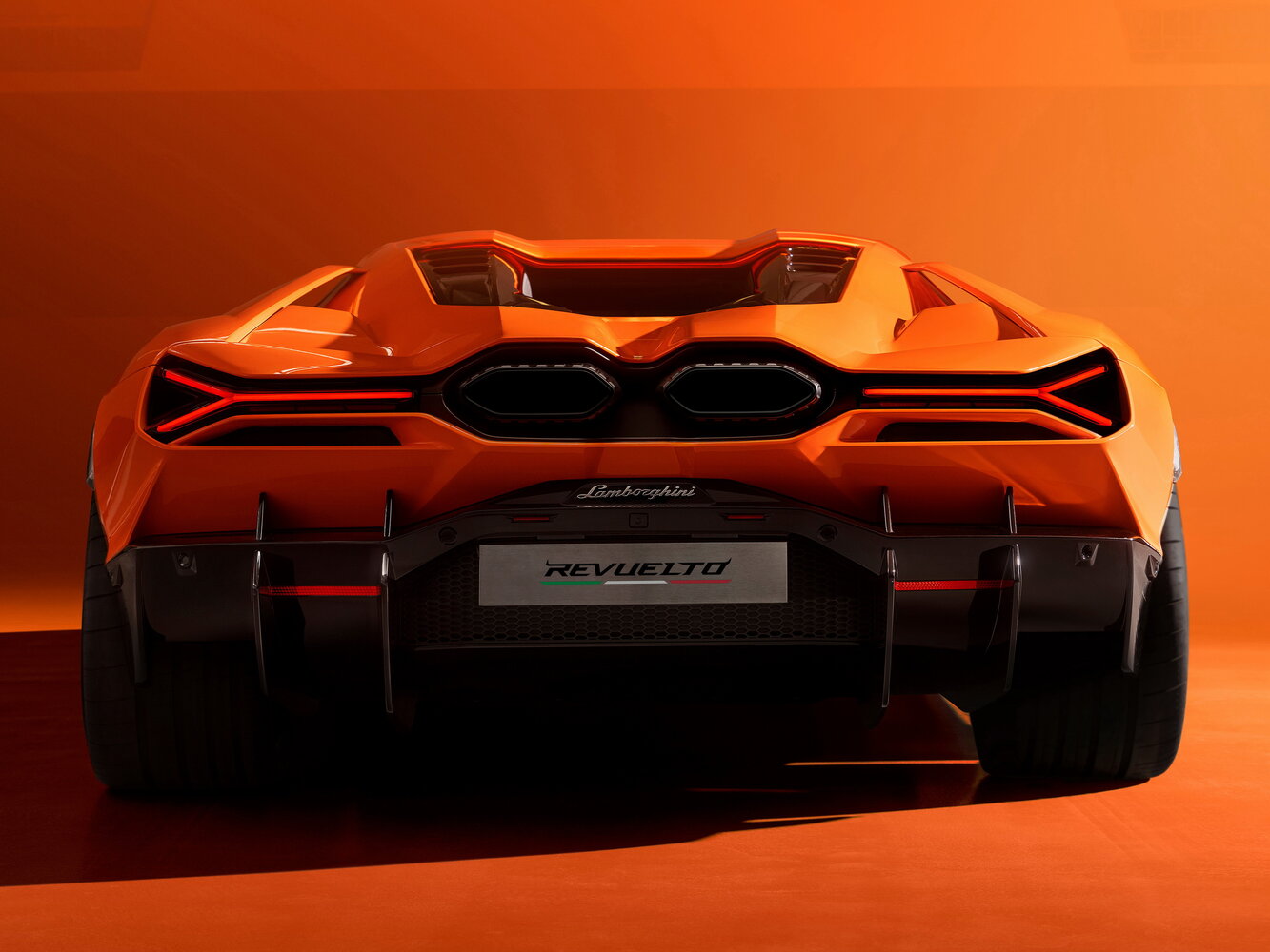 Lamborghini Revuelto