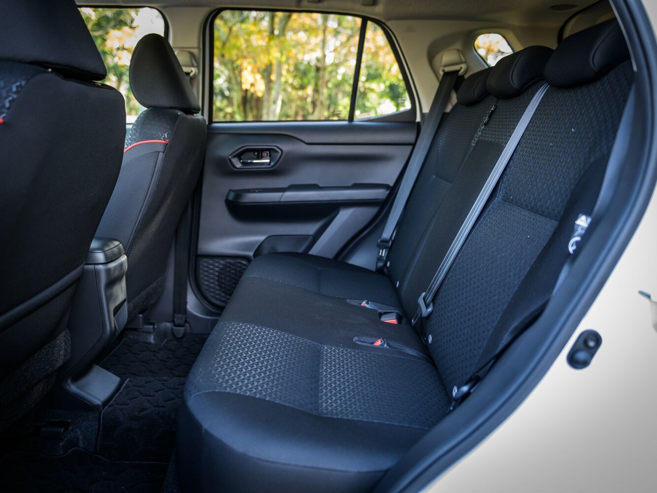 Daihatsu Rocky G HEV