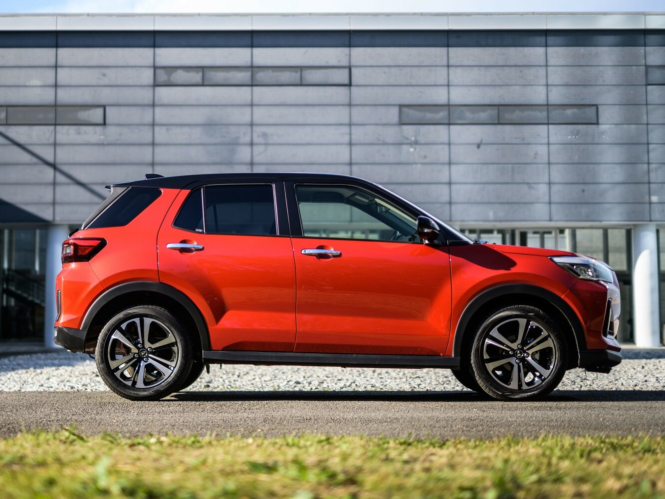 Daihatsu Rocky G HEV