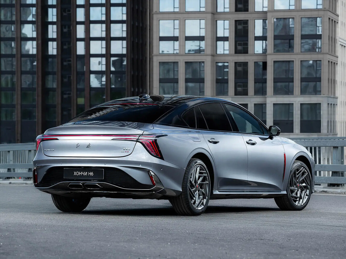 Hongqi H6 2023 2.0T