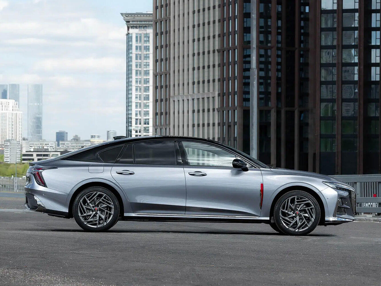 Hongqi H6 2023 2.0T