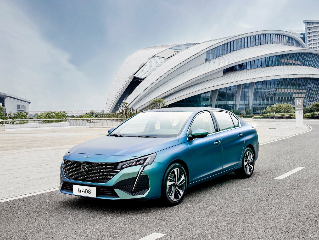 Peugeot 408 2022 1.6T