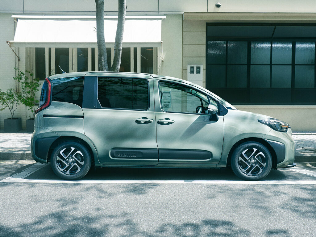 Toyota Sienta G