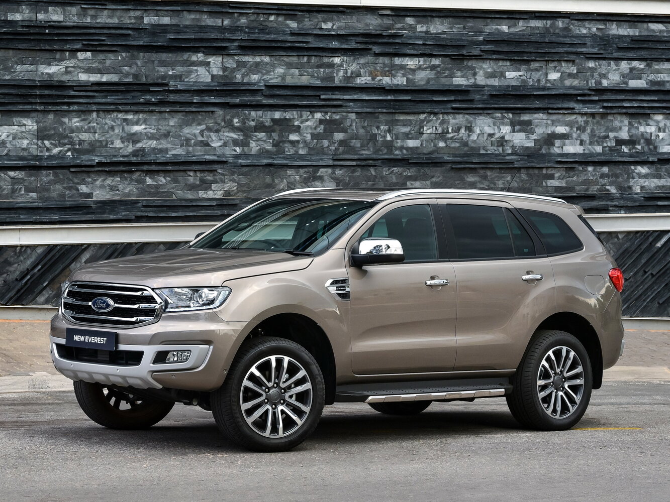Ford Everest — II Рестайлинг (2018–2022)