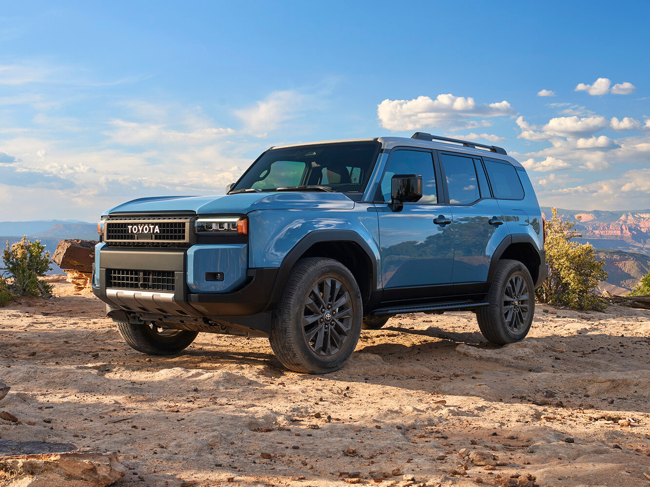 Toyota Land Cruiser Prado 2025 2.4T TX 5 мест