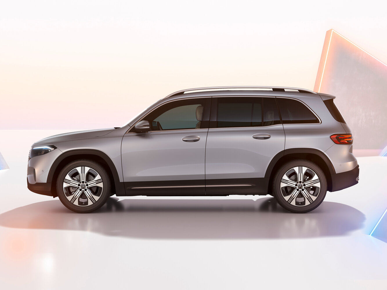 Mercedes-Benz EQB X243 EQB300 4MATIC