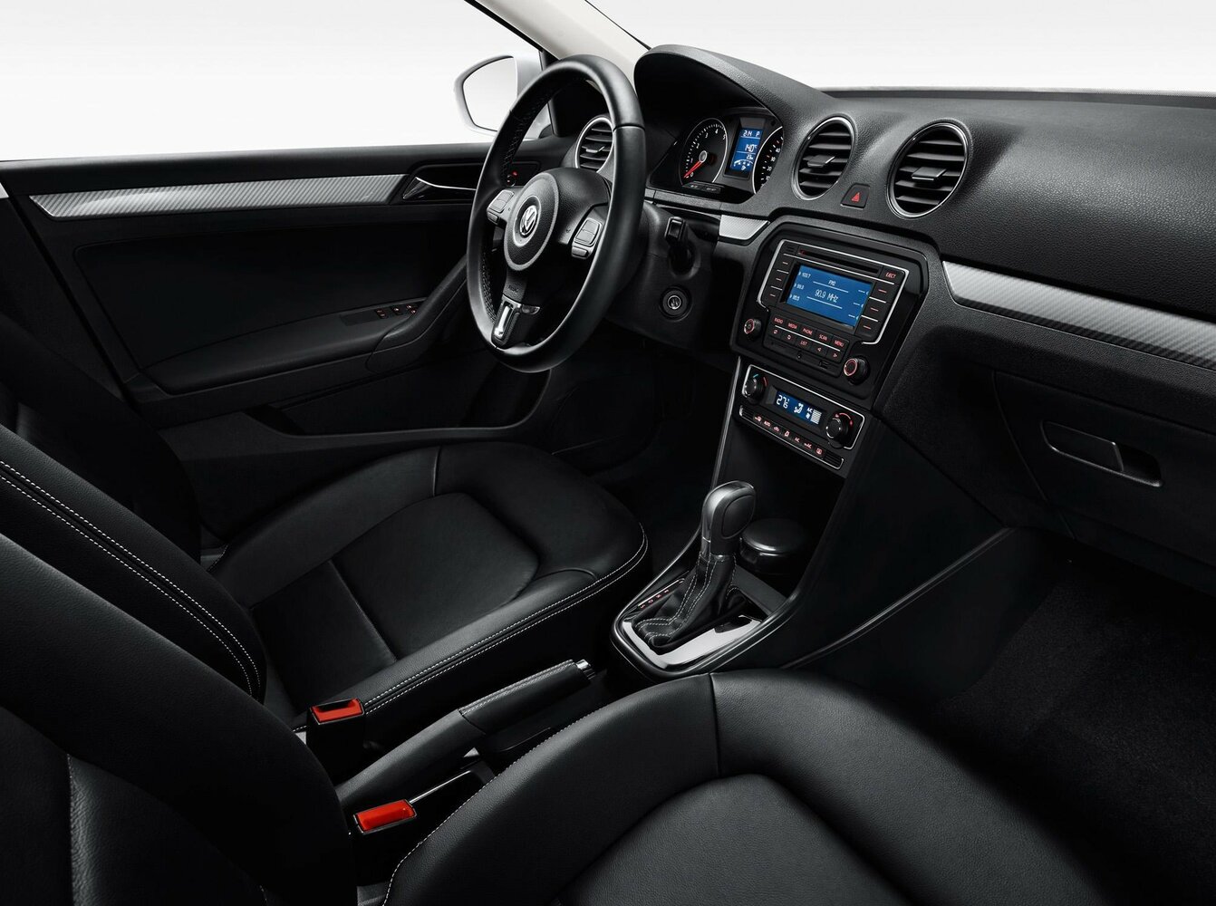 Volkswagen Jetta 2013 1.6L MT Fashion