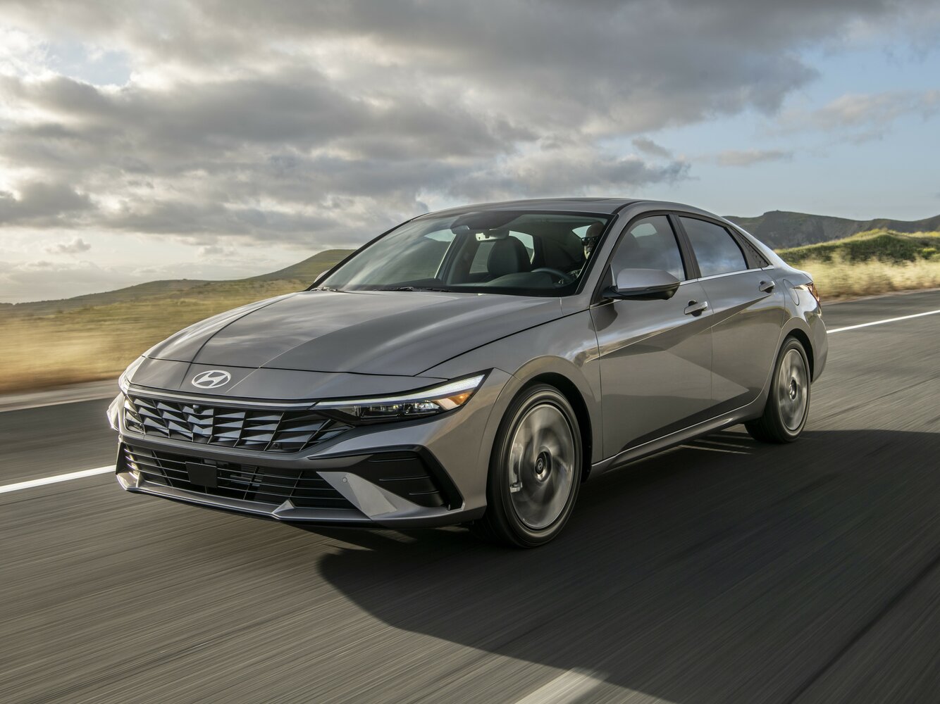 Hyundai Elantra 2023 1.5L CVT GLX Elite
