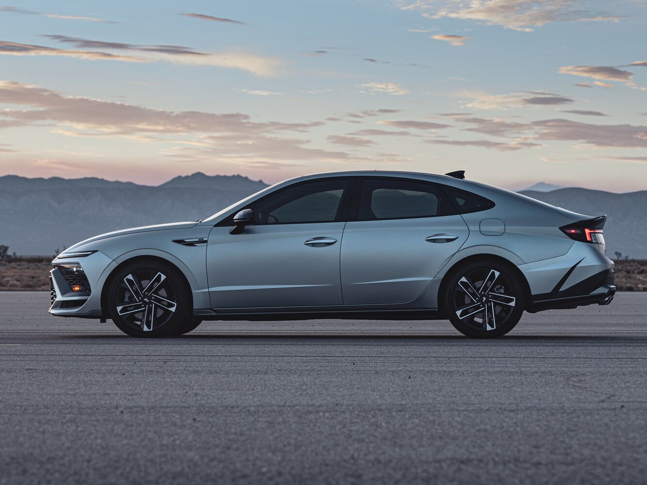 Hyundai Sonata Exclusive