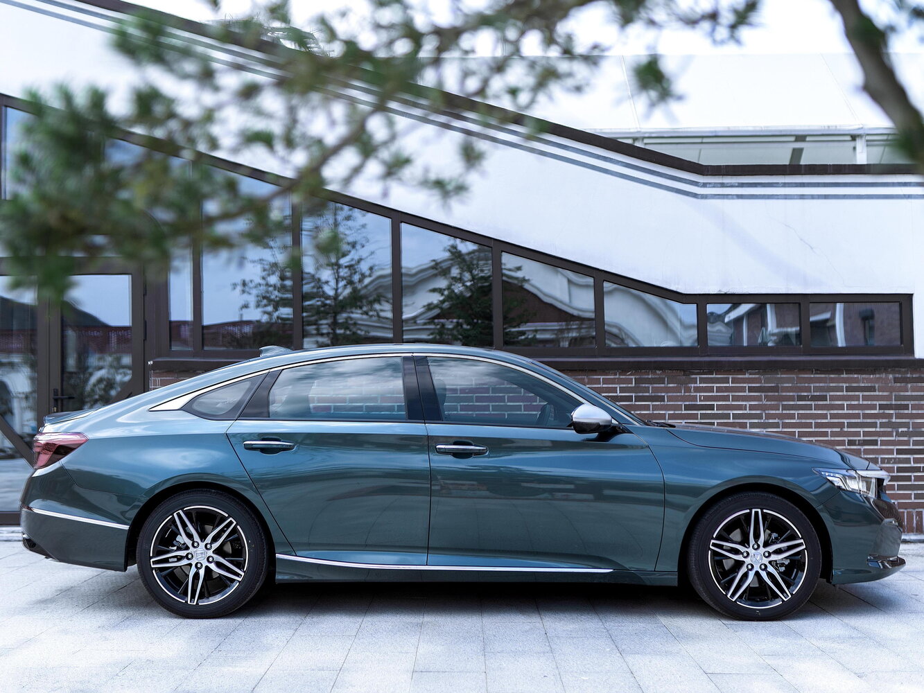 Honda Inspire 2022 260TURBO