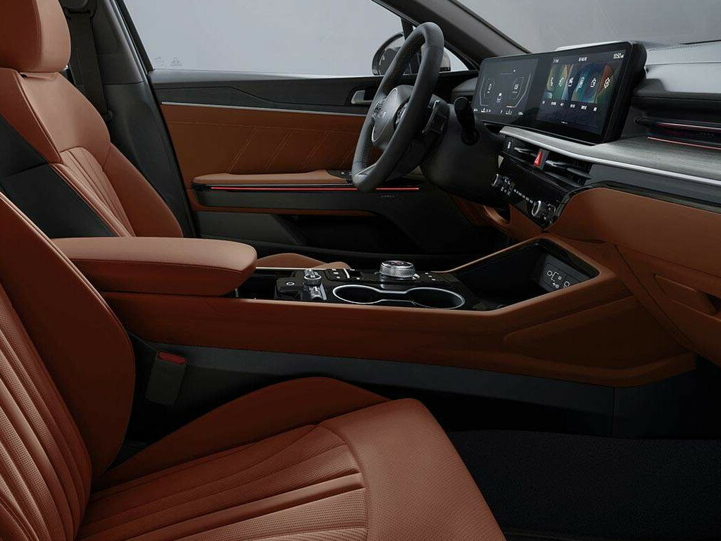Kia K5 Noblesse